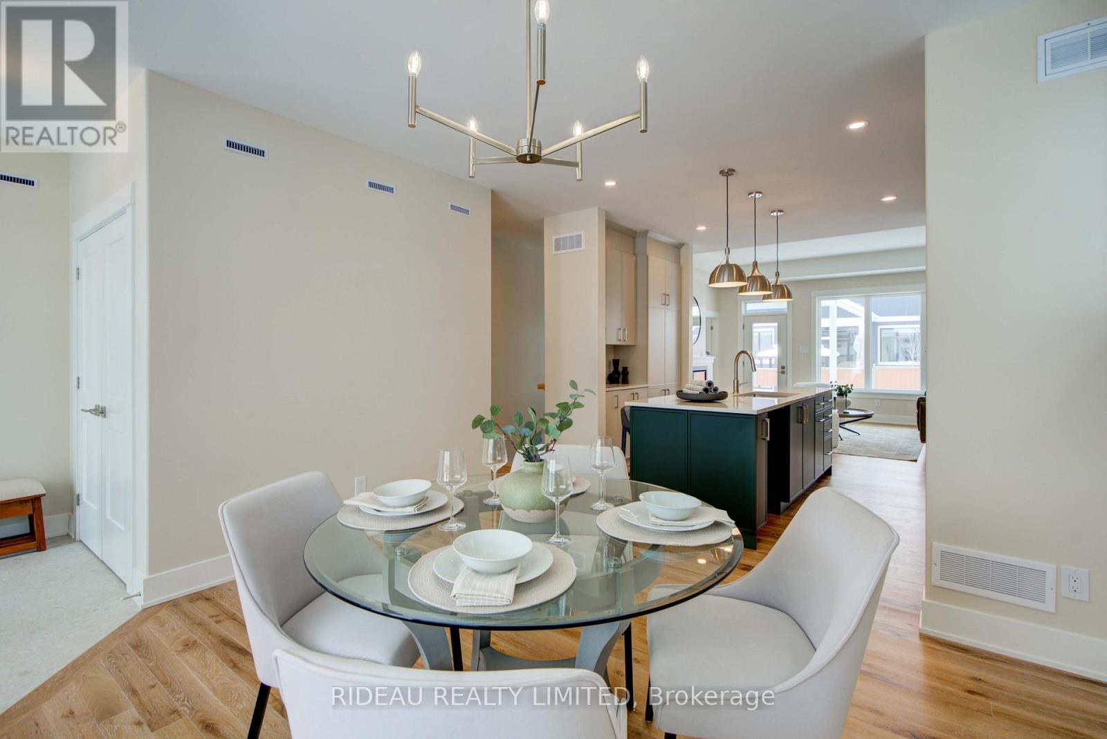 122 Shelter Cove Drive, Westport, Ontario  K0G 1X0 - Photo 4 - X12272388