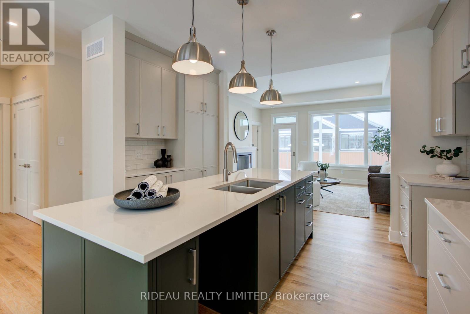 122 Shelter Cove Drive, Westport, Ontario  K0G 1X0 - Photo 7 - X12272388