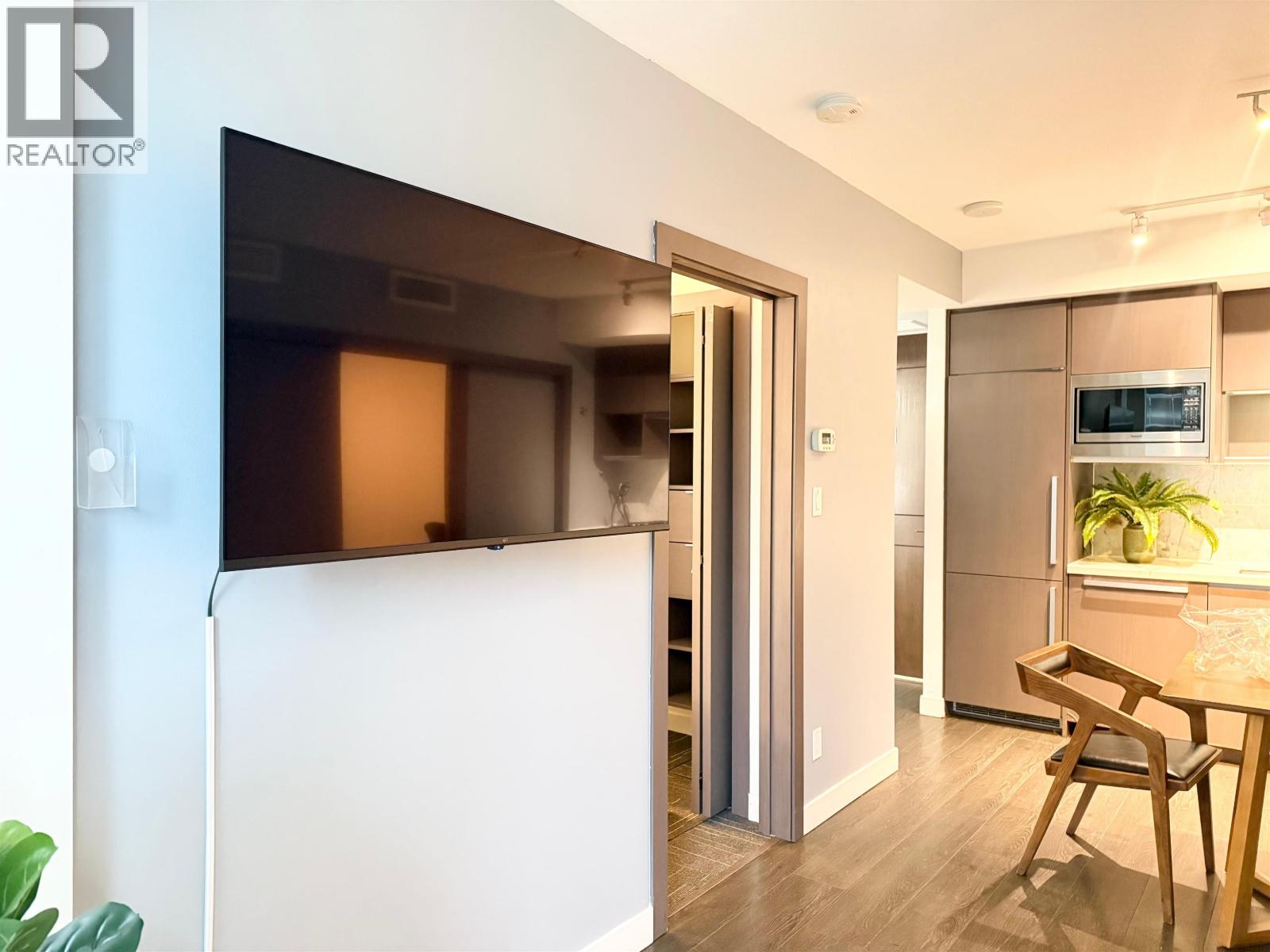 718 68 Smithe Street, Vancouver, British Columbia  V6B 0P4 - Photo 6 - R3082378