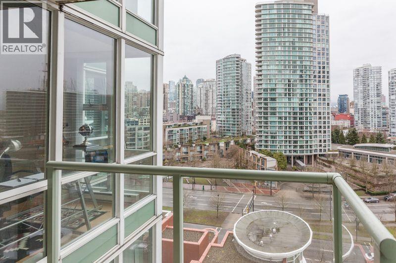 1077 Marinaside Crescent, Vancouver, British Columbia  V6Z 2Z4 - Photo 24 - R3082403