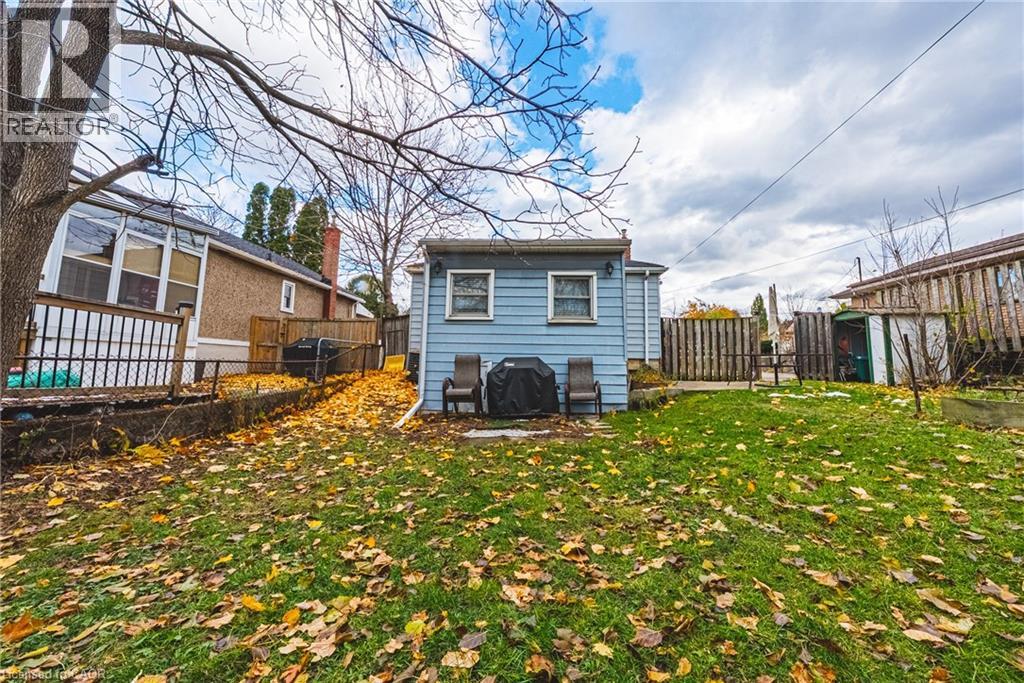 258 West 19th Street, Hamilton, Ontario  L9C 4J4 - Photo 22 - 40788469