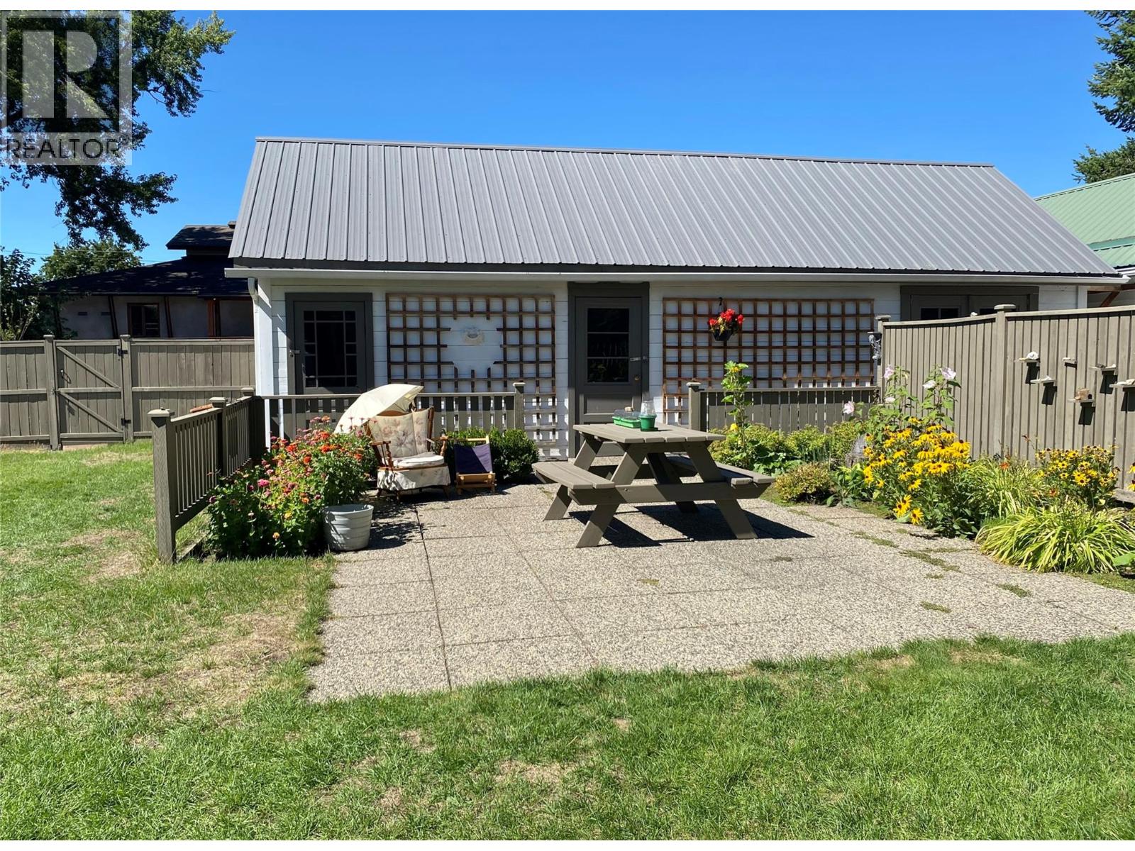 7251 6th Street, Grand Forks, British Columbia  V0H 1H0 - Photo 43 - 10373539