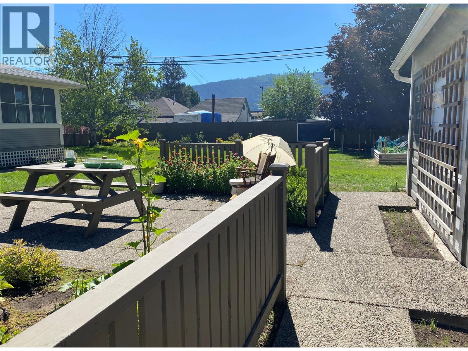 7251 6th Street, Grand Forks, British Columbia  V0H 1H0 - Photo 40 - 10373539