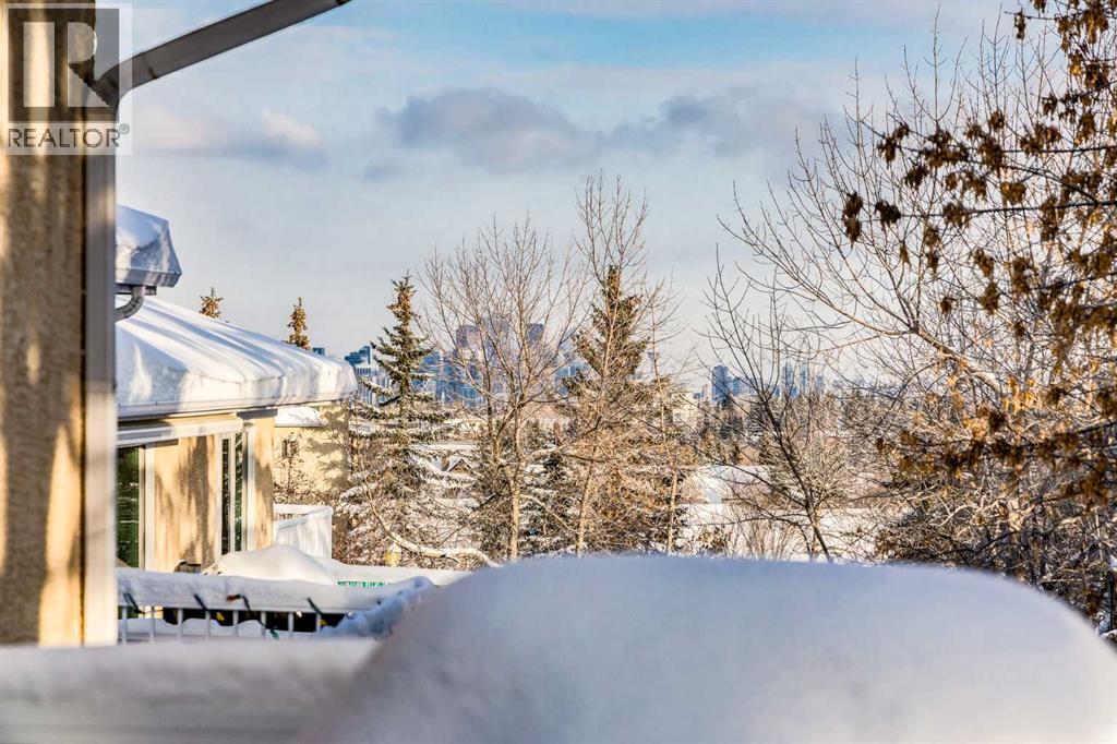 19 Signature Villas Sw, Calgary, Alberta  T3H 3A1 - Photo 11 - A2273041