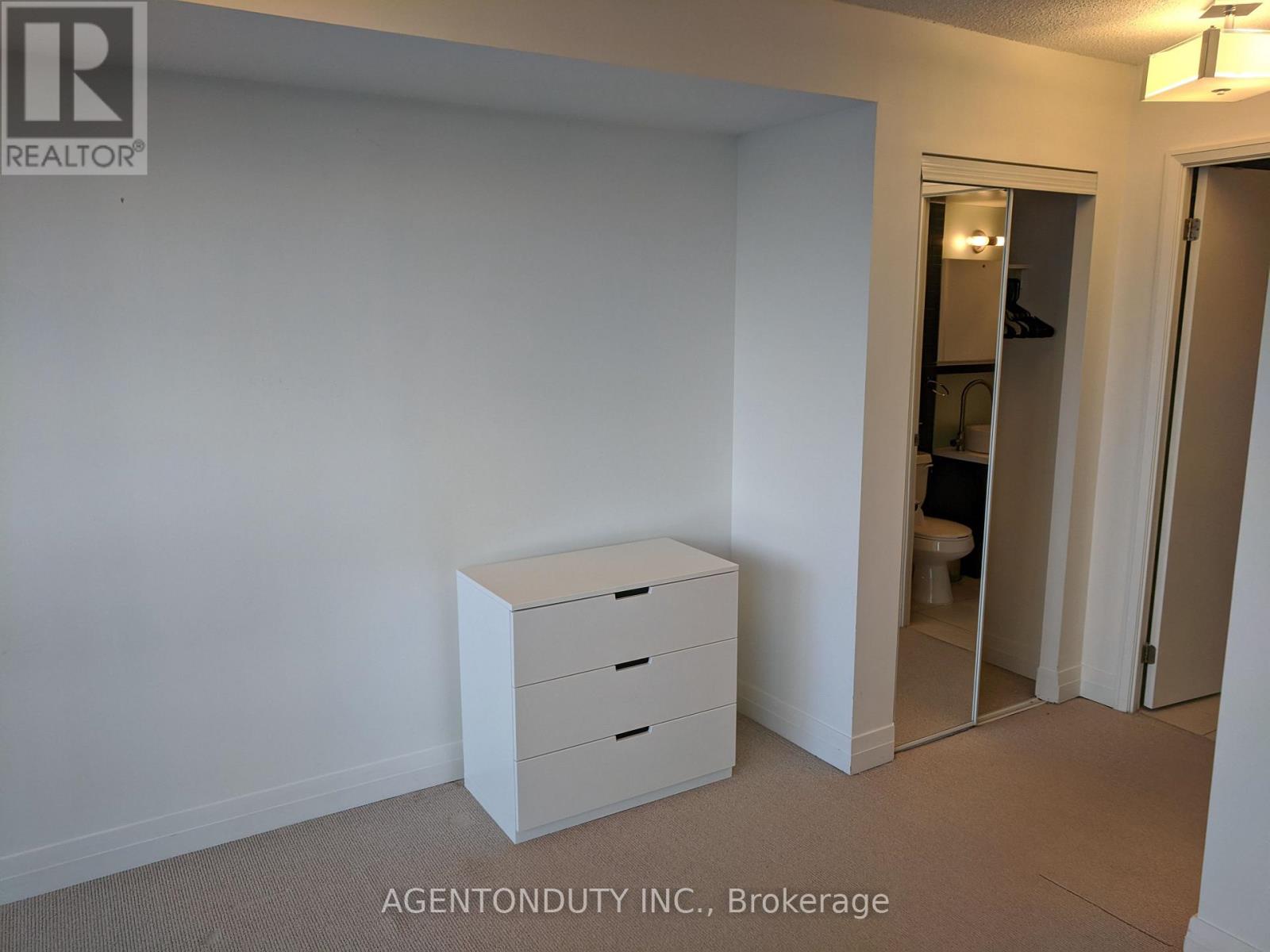 1207 - 21 Carlton Street, Toronto, Ontario  M5B 1L3 - Photo 19 - C12722328