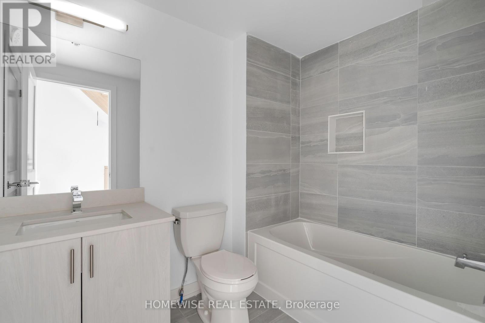 314 - 485 Logan Avenue, Toronto, Ontario  M4M 2P5 - Photo 9 - E12722326