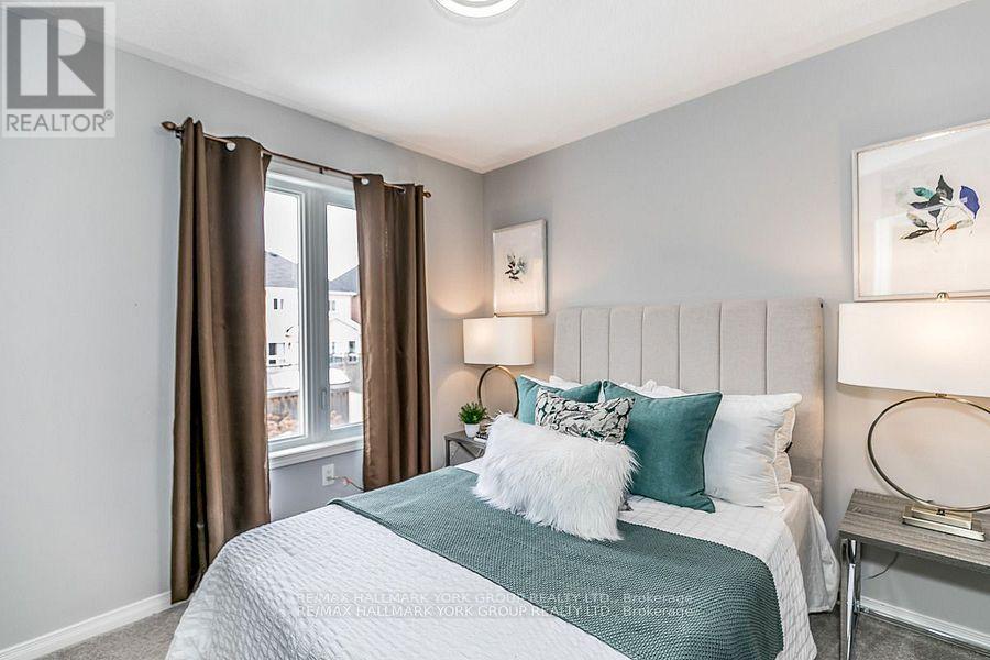 94 Weir Street, Bradford West Gwillimbury, Ontario  L3Z 0K5 - Photo 13 - N12722312