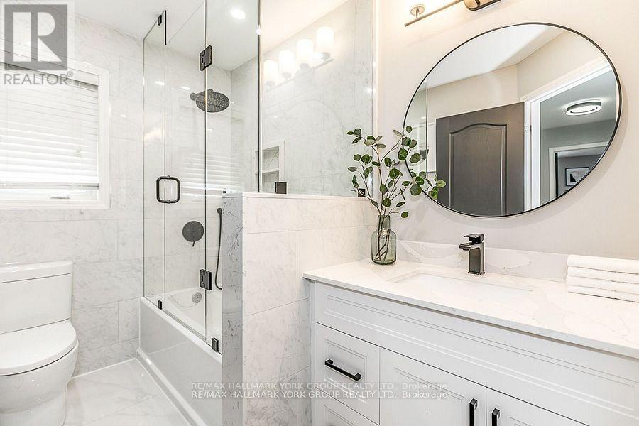 94 Weir Street, Bradford West Gwillimbury, Ontario  L3Z 0K5 - Photo 15 - N12722312