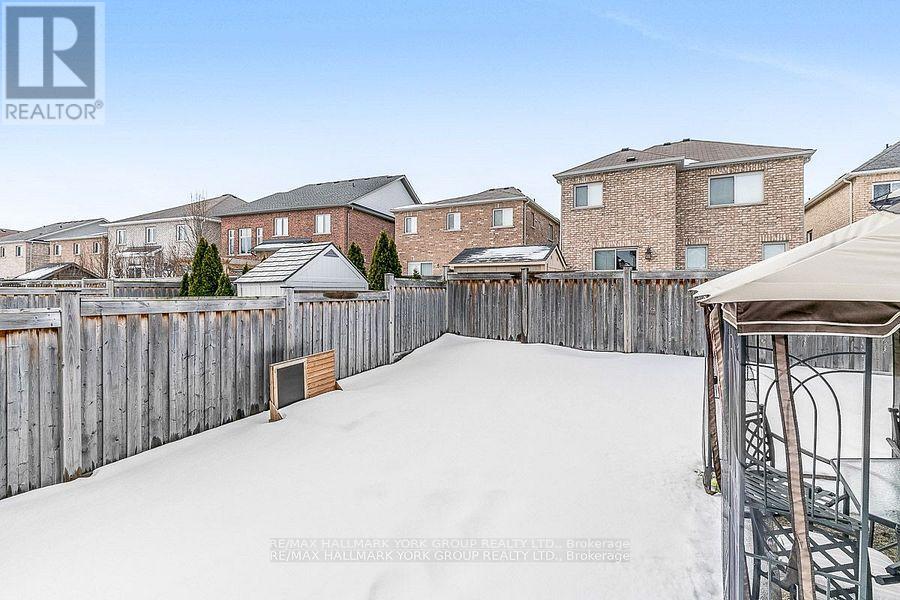 94 Weir Street, Bradford West Gwillimbury, Ontario  L3Z 0K5 - Photo 22 - N12722312