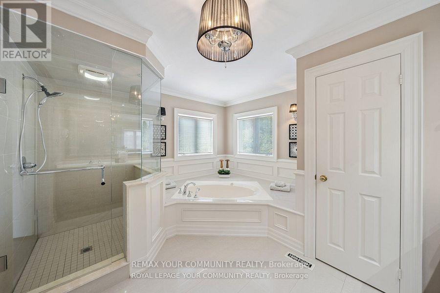 22 Theobalds Circle, Richmond Hill, Ontario  L4C 9C7 - Photo 22 - N12722316