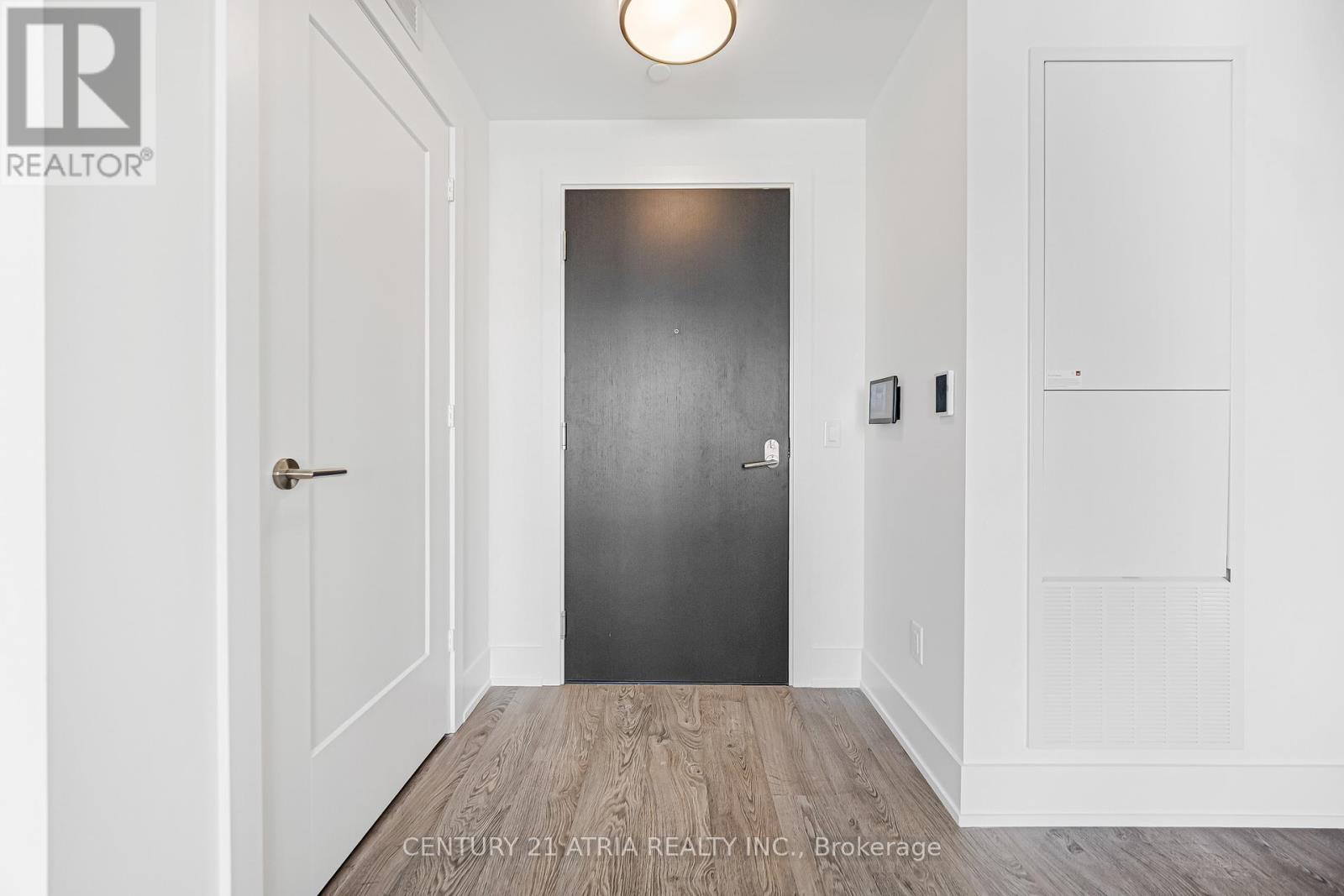 701 - 259 The Kingsway, Toronto, Ontario  M9A 0G2 - Photo 5 - W12716200