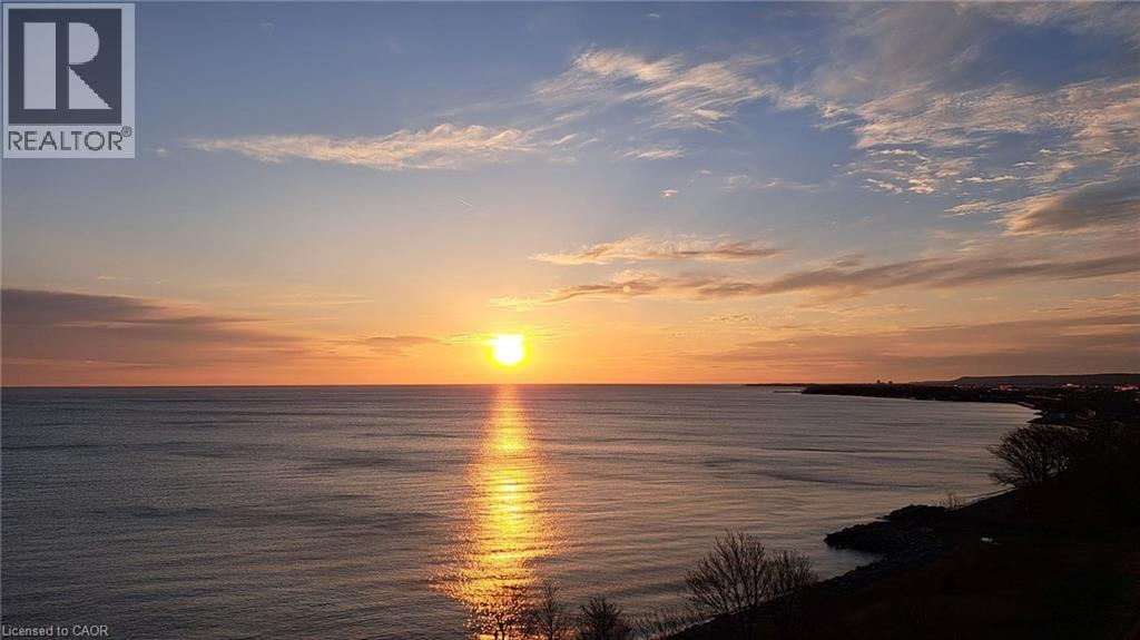 301 FRANCES Avenue Unit# 704, Stoney Creek, Ontario