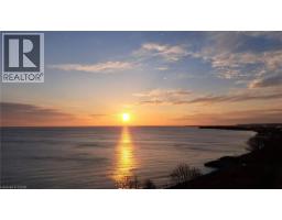 301 FRANCES Avenue Unit# 704, Stoney Creek, Ontario