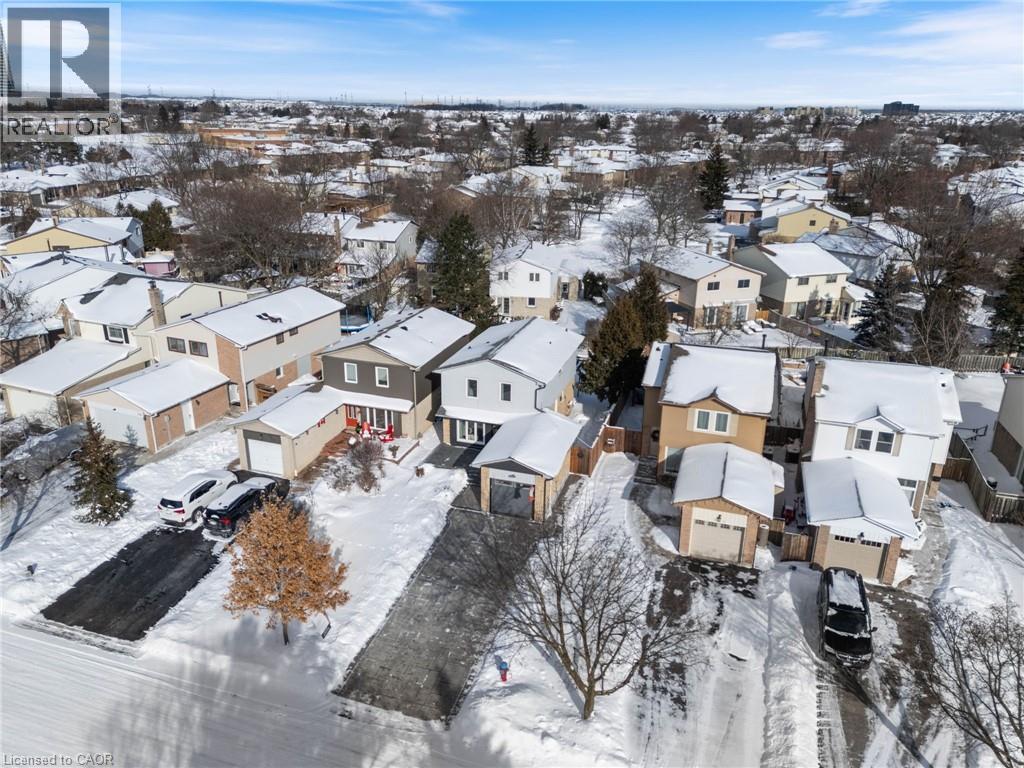 775 Coulson Avenue, Milton, Ontario  L9T 4K2 - Photo 2 - 40800340