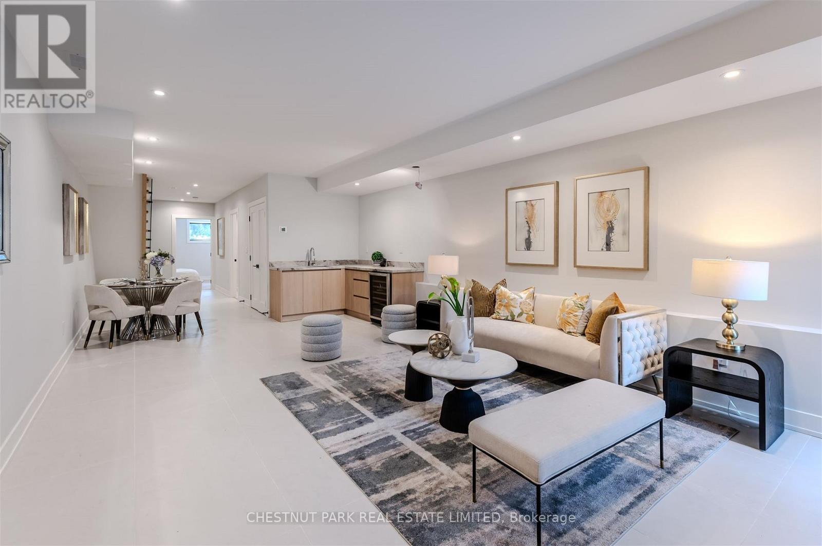 222a Pearson Avenue, Toronto, Ontario  M6R 1G7 - Photo 35 - W12722274