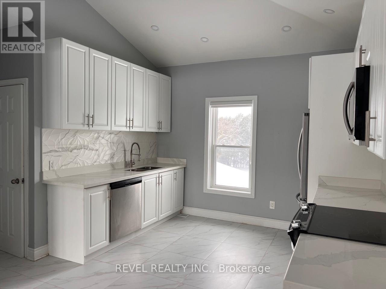 10207 Guelph Line, Milton, Ontario  L0P 1B0 - Photo 13 - W12722286