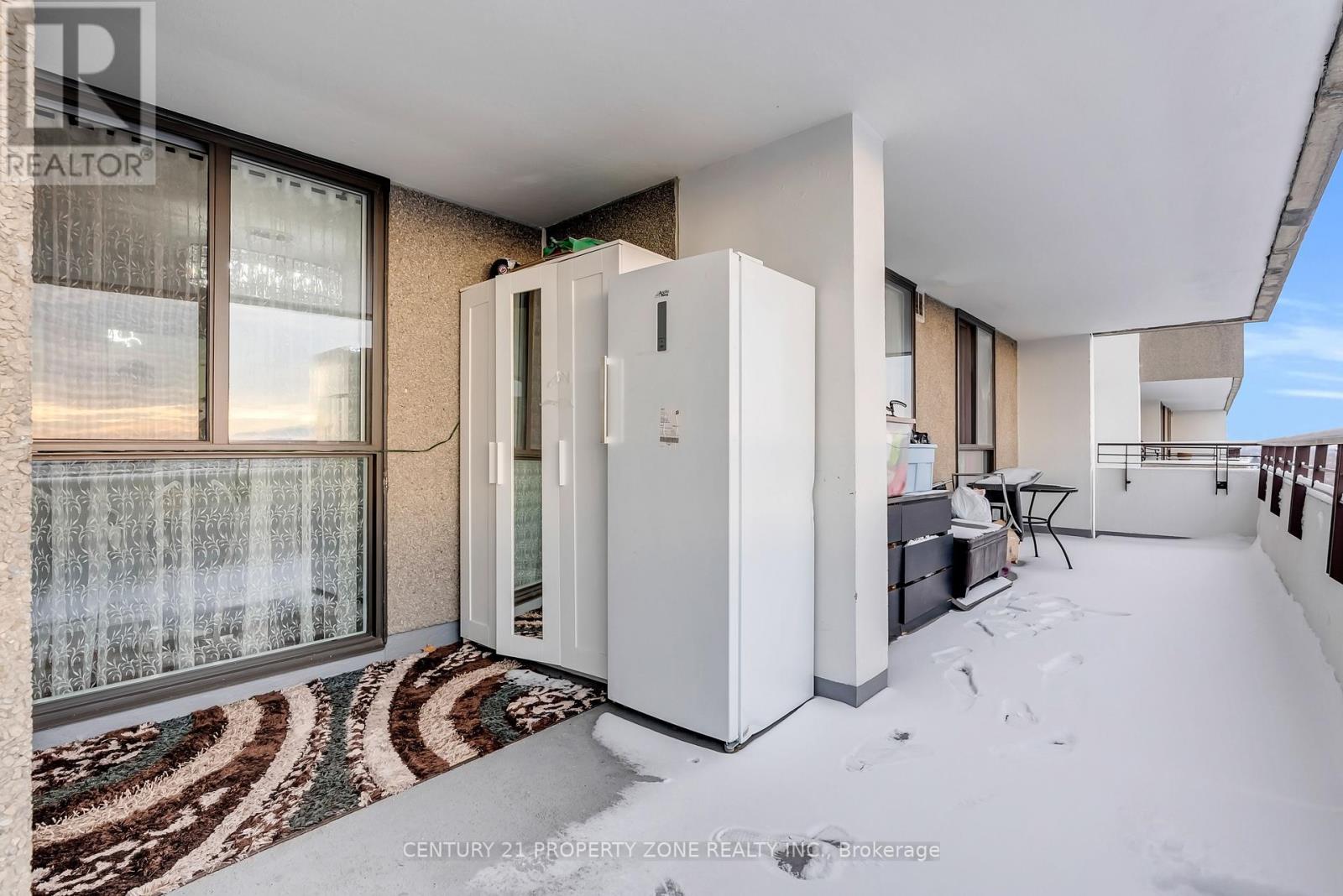 1007 - 1300 Mississauga Valley Boulevard, Mississauga, Ontario  L5A 3S8 - Photo 37 - W12722338