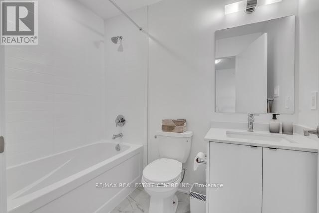 207 - 1440 Clarriage Court, Milton, Ontario  L9T 2X5 - Photo 6 - W12722352