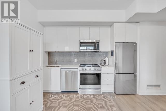 207 - 1440 Clarriage Court, Milton, Ontario  L9T 2X5 - Photo 7 - W12722352