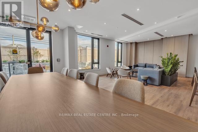 207 - 1440 Clarriage Court, Milton, Ontario  L9T 2X5 - Photo 9 - W12722352