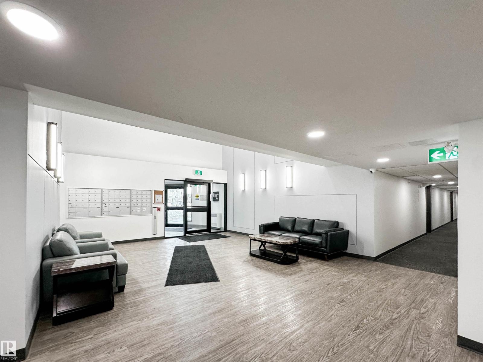 #401 9504 182 St Nw, Edmonton, Alberta  T5T 3A7 - Photo 3 - E4470818