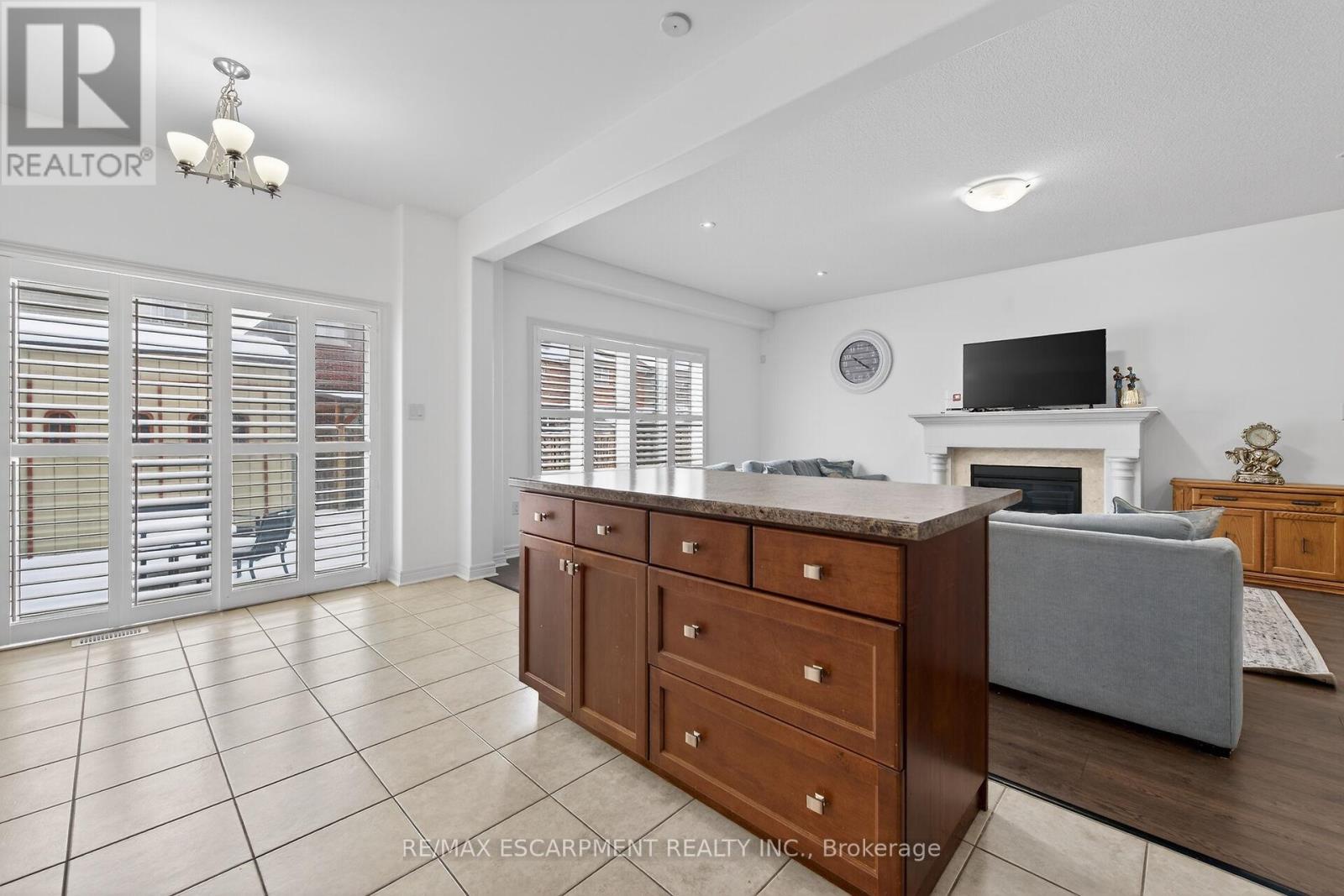 63 Chamomile Drive, Hamilton, Ontario  L8W 0C1 - Photo 19 - X12722278