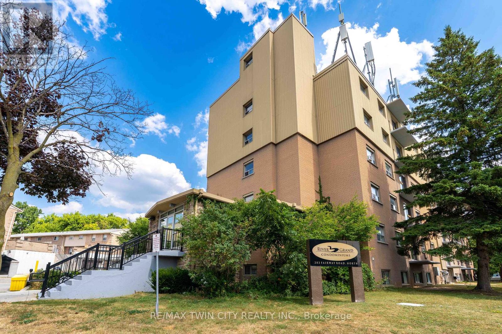 101 - 283 FAIRWAY ROAD N, Kitchener, Ontario