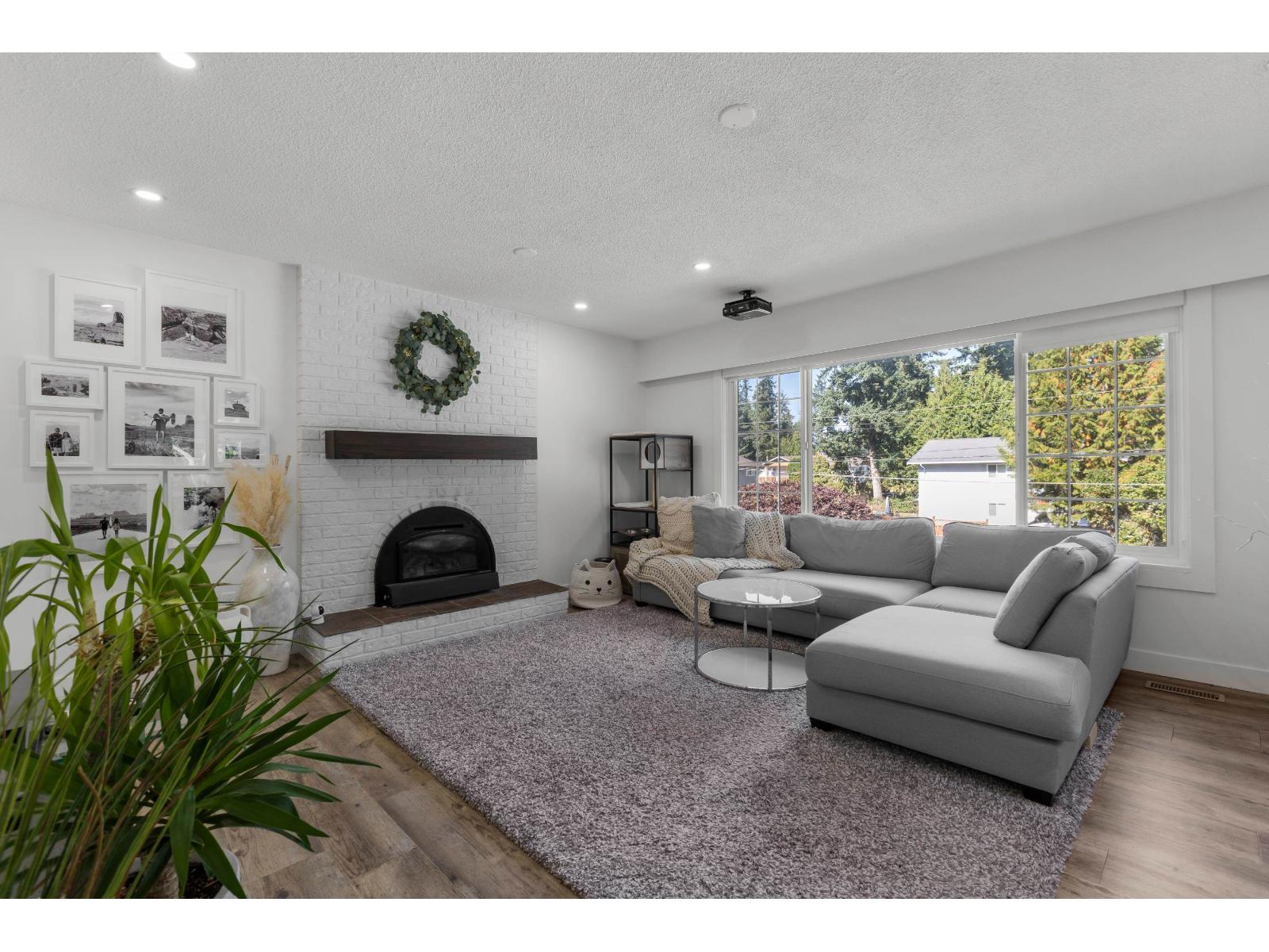 20334 38a Avenue, Langley, British Columbia  V3A 5M3 - Photo 4 - R3058130