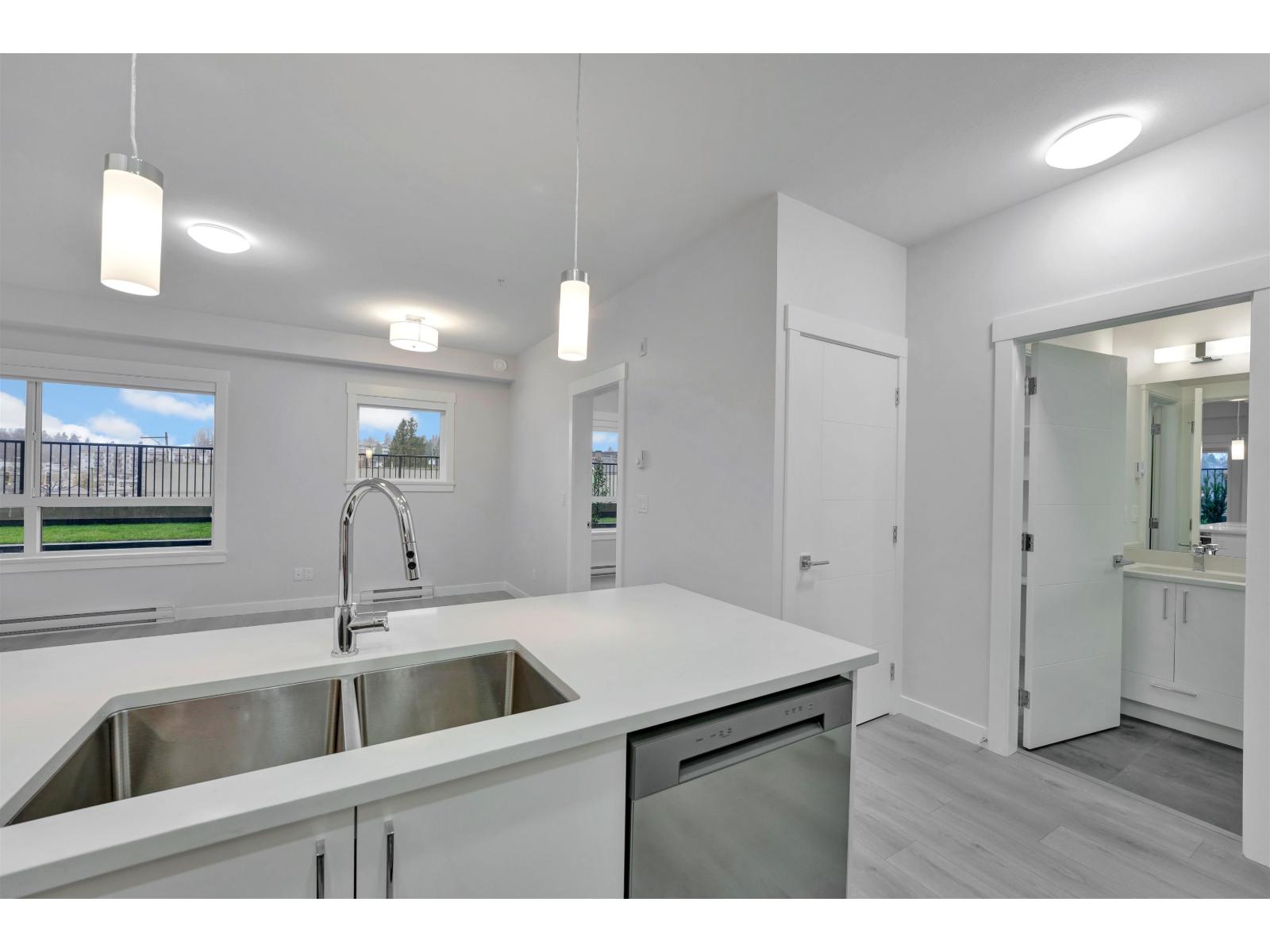 118 33886 Pine Street, Abbotsford, British Columbia  V0V 0V0 - Photo 7 - R3079753