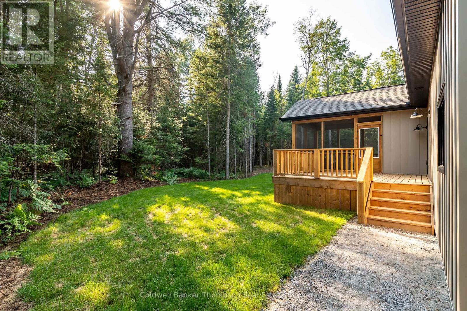 27 Crimson Lane, Huntsville, Ontario  P0B 1L0 - Photo 44 - X12701184