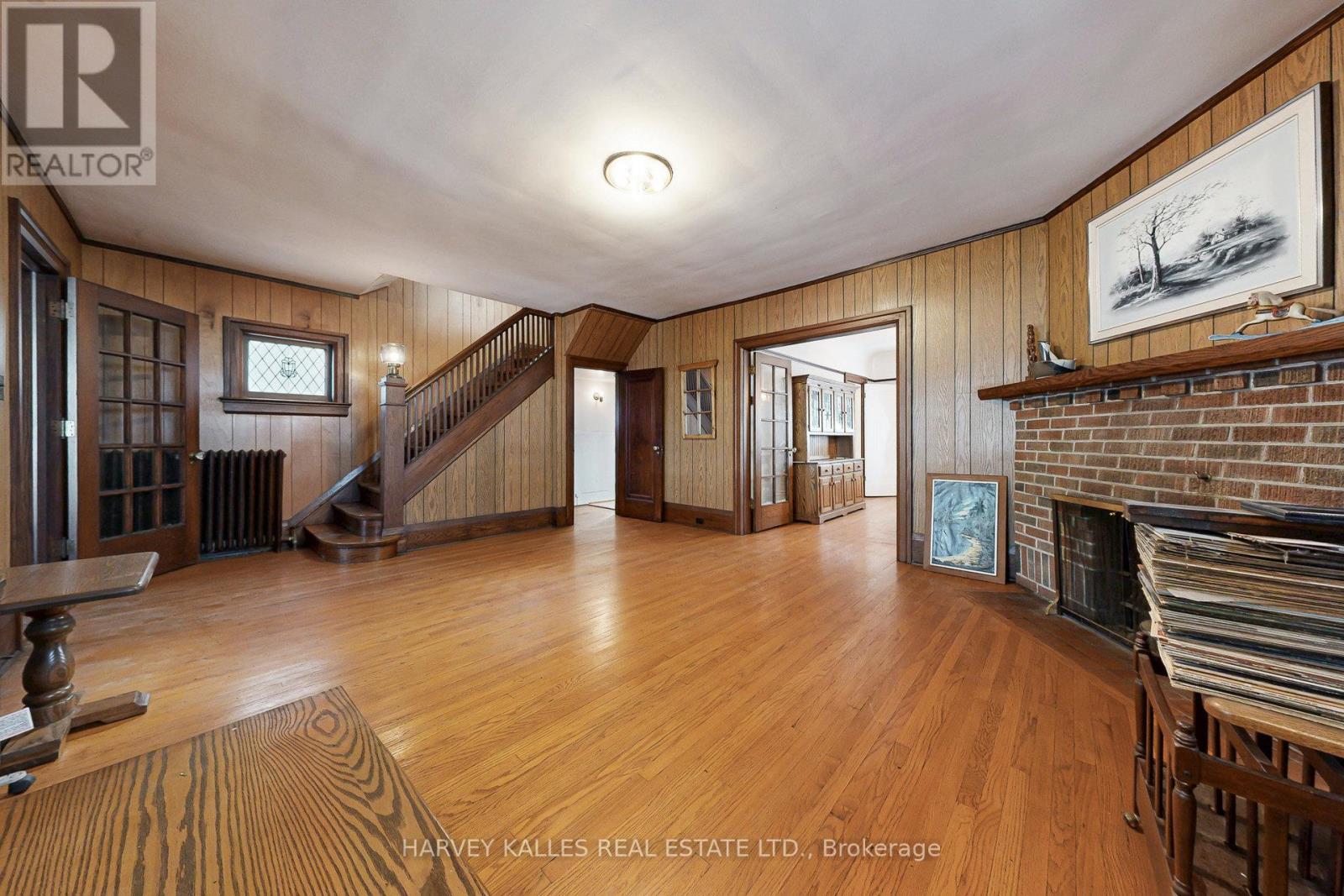 99 Glenrose Avenue, Toronto, Ontario  M4T 1K7 - Photo 7 - C12536932