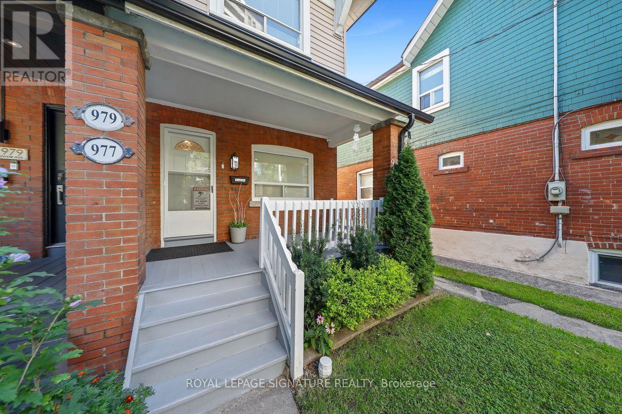 977 Broadview Avenue, Toronto, Ontario  M4K 2R9 - Photo 39 - E12709724