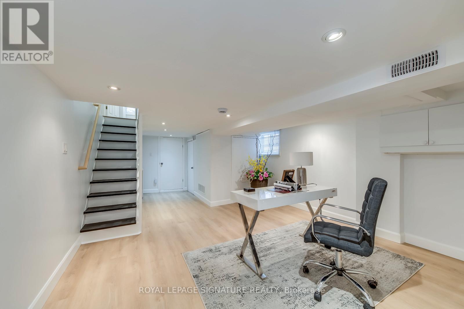 977 Broadview Avenue, Toronto, Ontario  M4K 2R9 - Photo 30 - E12709724