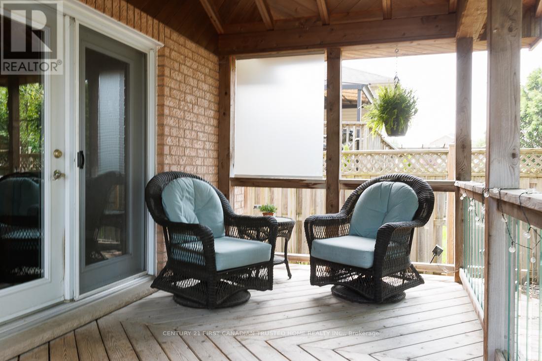 581 Harris Circle, Strathroy-Caradoc, Ontario  N7G 4H2 - Photo 42 - X12494966