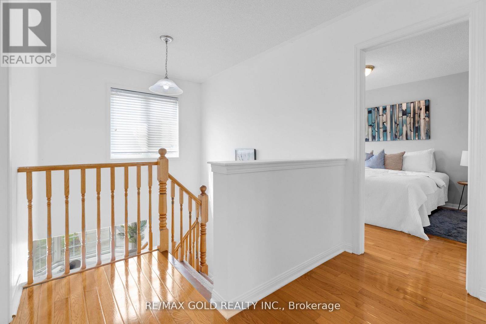 255 Brisdale Drive, Brampton (Fletcher's Meadow), Ontario  L7A 2T3 - Photo 22 - W12404710