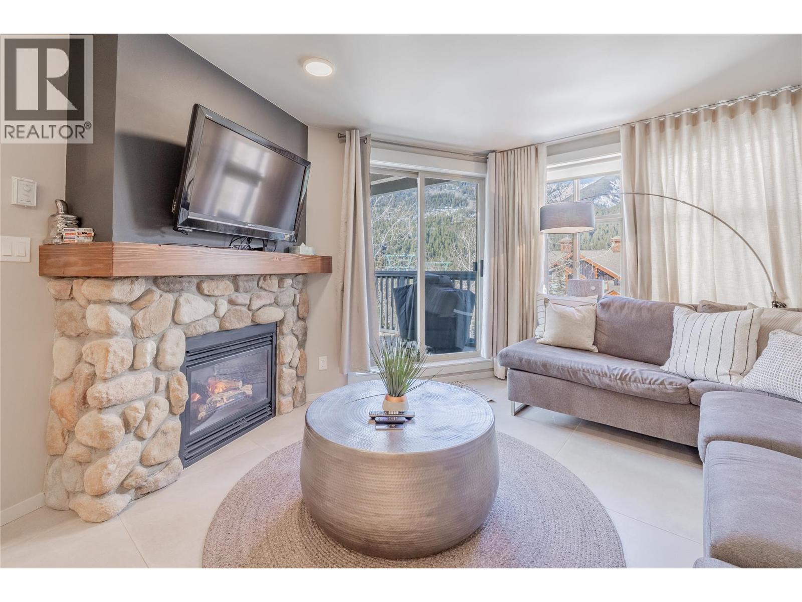 2050 Summit Drive Unit# 202, Panorama, British Columbia  V0A 1T0 - Photo 25 - 10373605