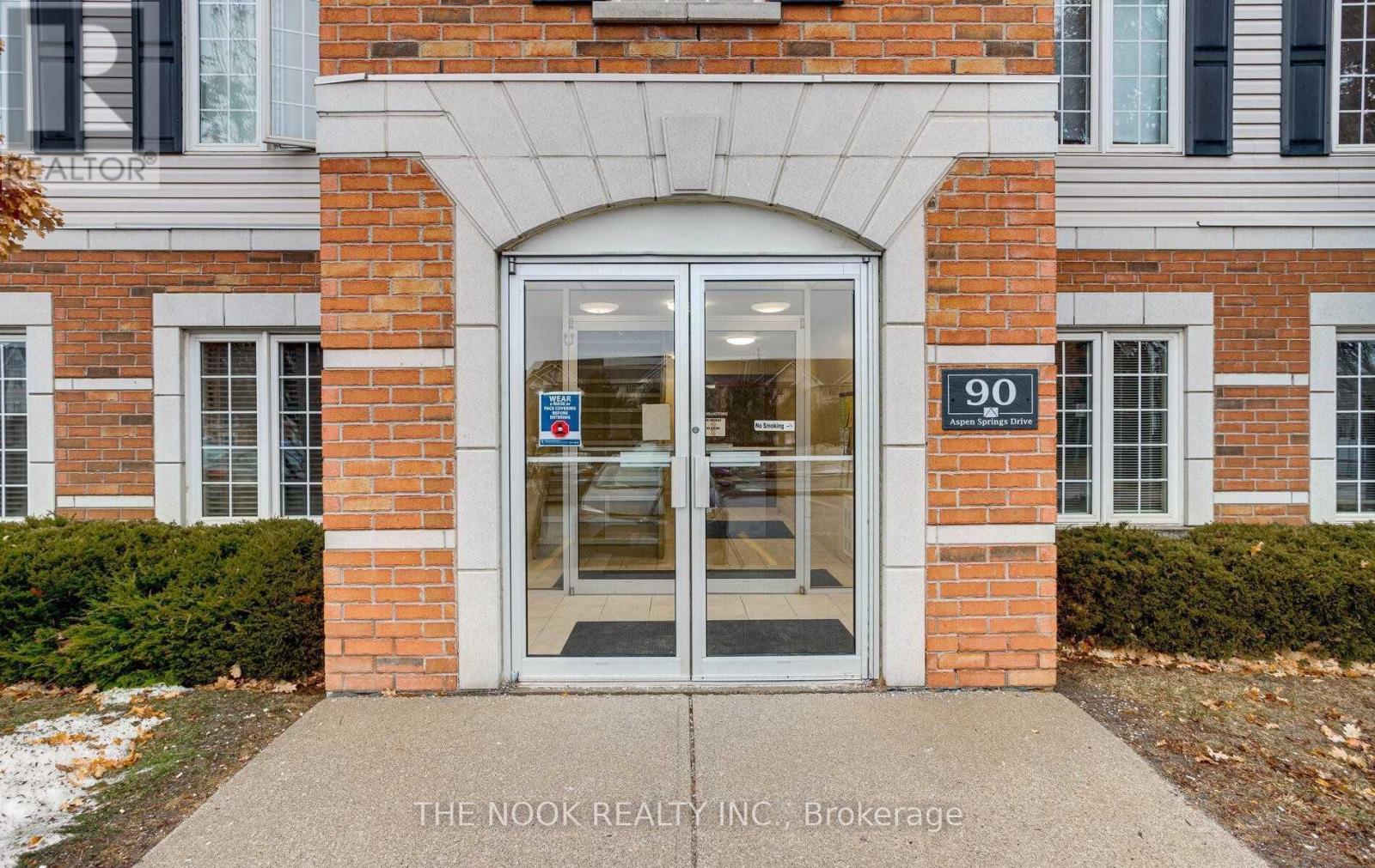 109 - 90 Aspen Springs Drive, Clarington, Ontario  L1C 5N7 - Photo 18 - E12722434