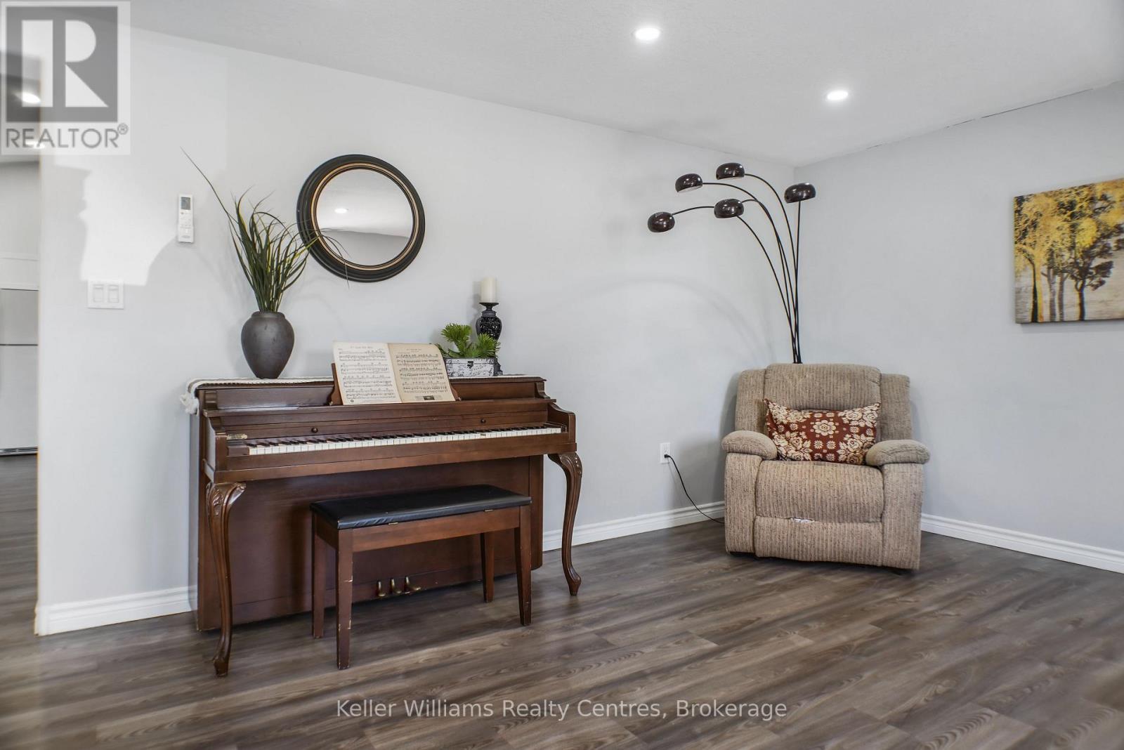 23 Stokes Bay Road, Northern Bruce Peninsula, Ontario  N0H 1W0 - Photo 15 - X12722464