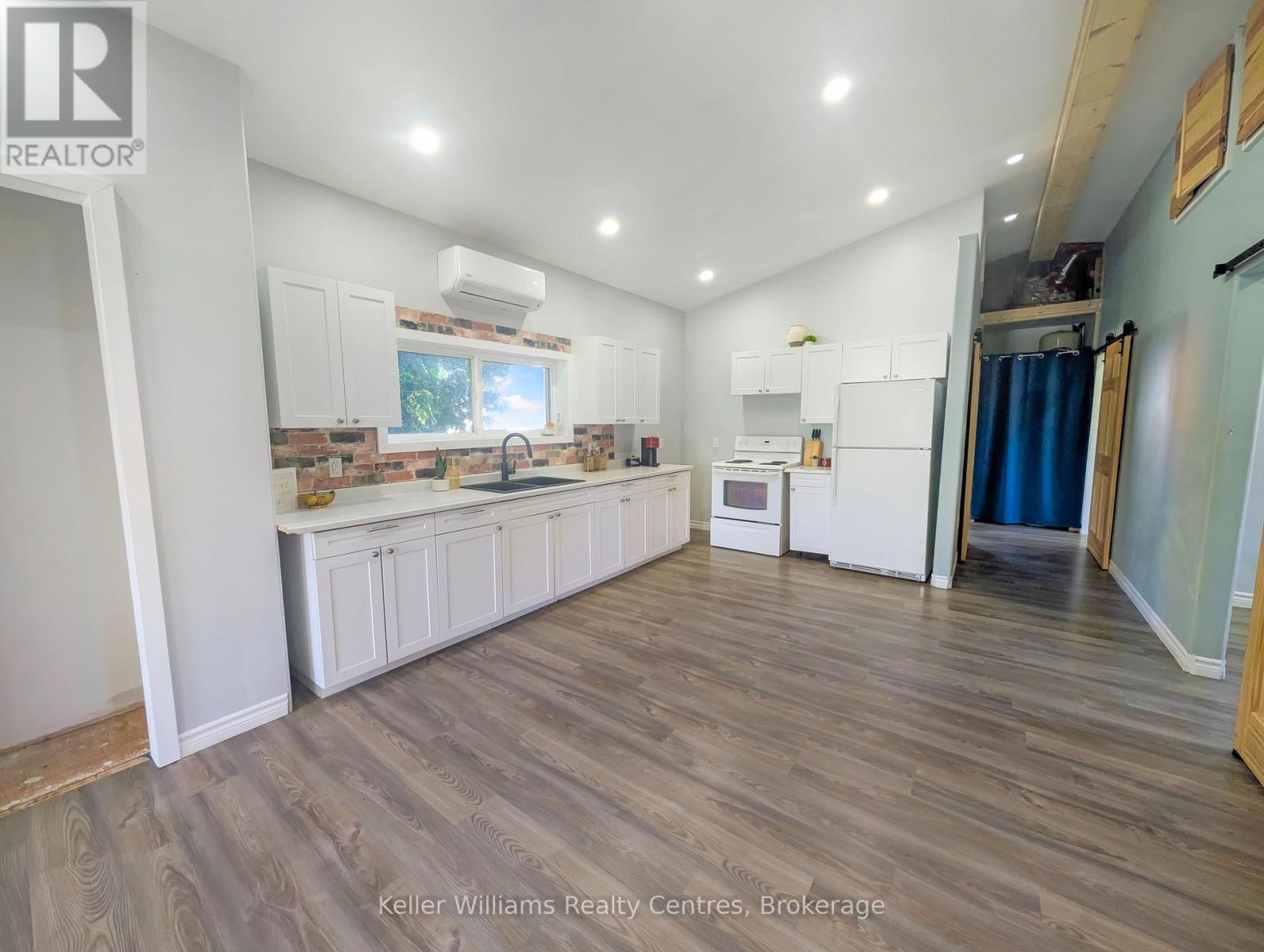 23 Stokes Bay Road, Northern Bruce Peninsula, Ontario  N0H 1W0 - Photo 23 - X12722464