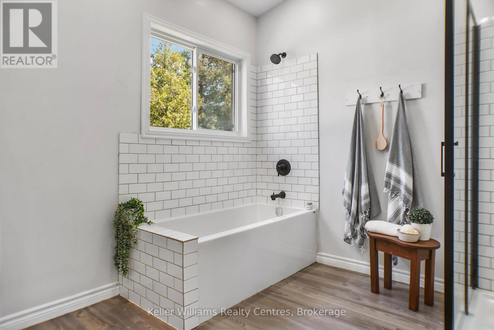 23 Stokes Bay Road, Northern Bruce Peninsula, Ontario  N0H 1W0 - Photo 31 - X12722464