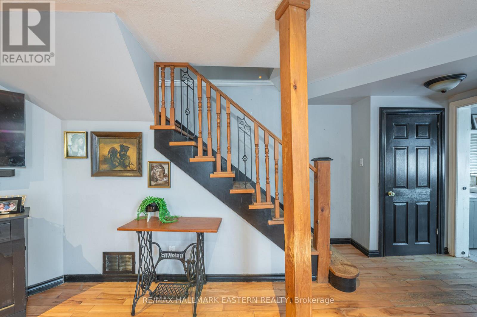 1031 High Street, Peterborough, Ontario  K9J 5R8 - Photo 8 - X12722386