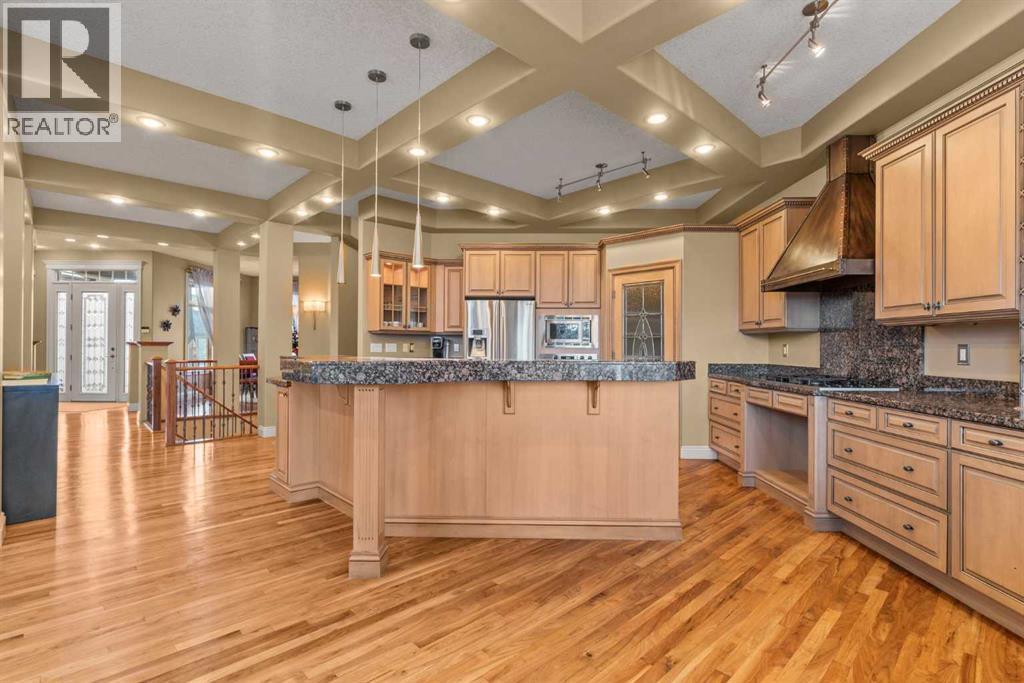 14 Mckenzie Lake Island Se, Calgary, Alberta  T2Z 3P4 - Photo 13 - A2281044