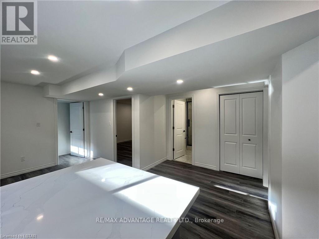 Lower - 901 Lennon Way, London North, Ontario  N6G 0W9 - Photo 24 - X12722540