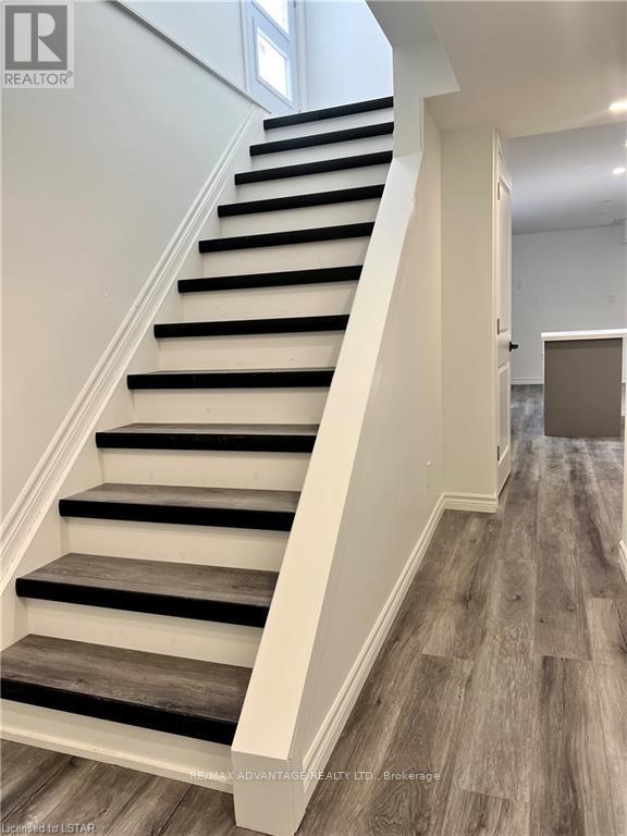 Lower - 901 Lennon Way, London North, Ontario  N6G 0W9 - Photo 26 - X12722540