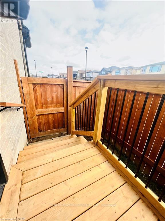 Lower - 901 Lennon Way, London North, Ontario  N6G 0W9 - Photo 27 - X12722540