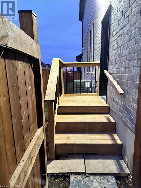 Lower - 901 Lennon Way, London North, Ontario  N6G 0W9 - Photo 28 - X12722540