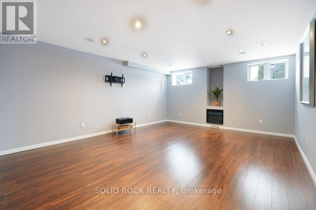 801 Feather Moss Way, Ottawa, Ontario K1V 1X3 - Photo 24 - X12722456