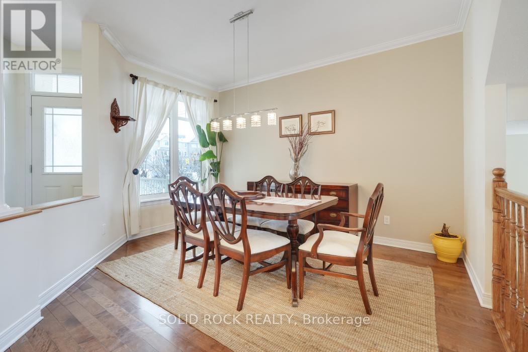 801 Feather Moss Way, Ottawa, Ontario K1V 1X3 - Photo 4 - X12722456