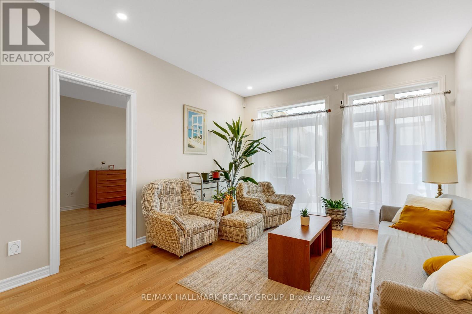 66 Kayenta Street, Ottawa, Ontario  K2S 2K7 - Photo 15 - X12722472