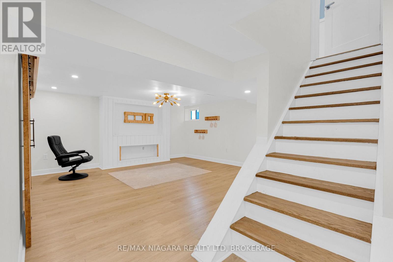 993 Bertie Street, Fort Erie, Ontario  L2A 1Z7 - Photo 24 - X12722370